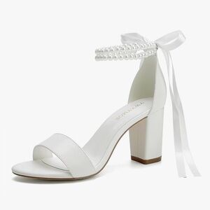 ISNOM chunky heel pearl and ribbon lace up sandals - EU 39